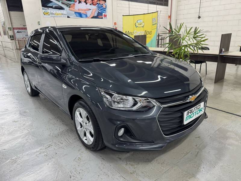 CHEVROLET - ONIX - 2024/2024 - Cinza - R$ 93.900,00