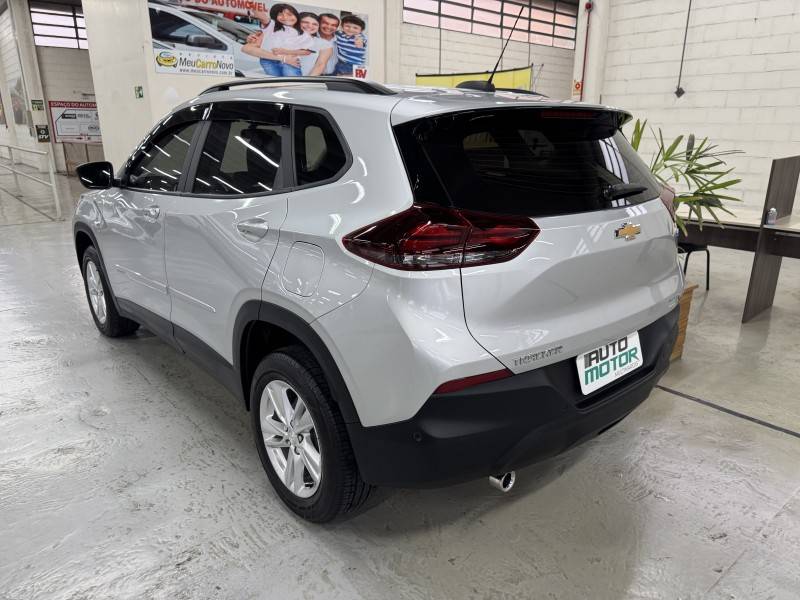 CHEVROLET - TRACKER - 2023/2023 - Prata - R$ 105.900,00