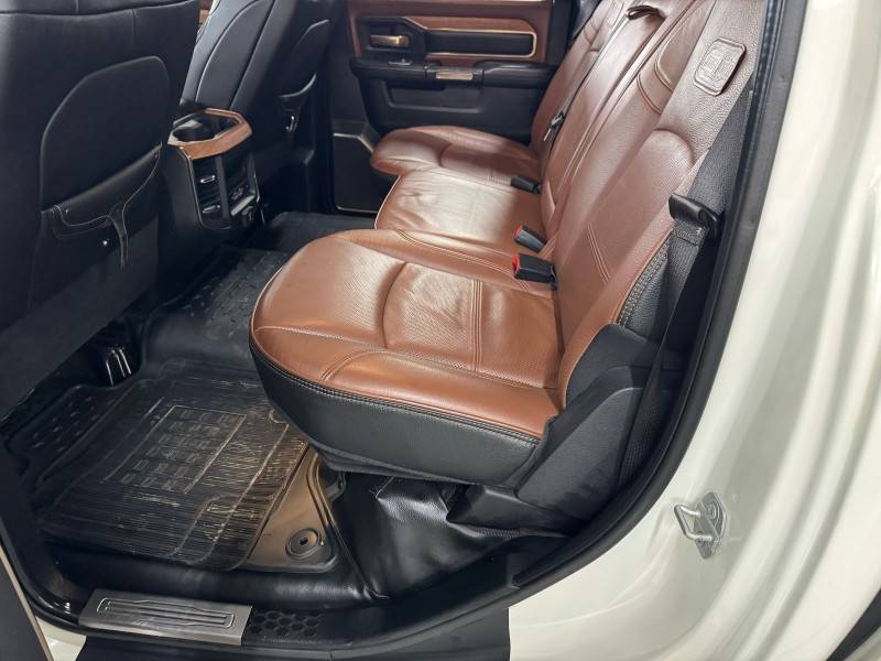 RAM - 3500 LARAMIE - 2022/2022 - Branca - R$ 418.900,00