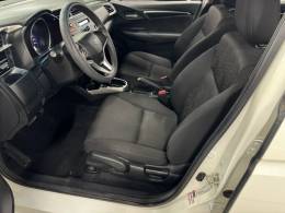 HONDA - FIT - 2017/2017 - Branca - R$ 73.900,00
