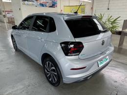 VOLKSWAGEN - POLO - 2023/2023 - Prata - R$ 105.900,00