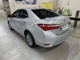 TOYOTA - COROLLA - 2017/2017 - Prata - R$ 93.900,00