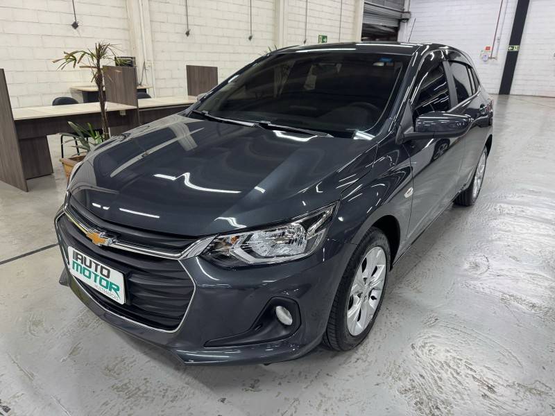 CHEVROLET - ONIX - 2024/2024 - Cinza - R$ 93.900,00
