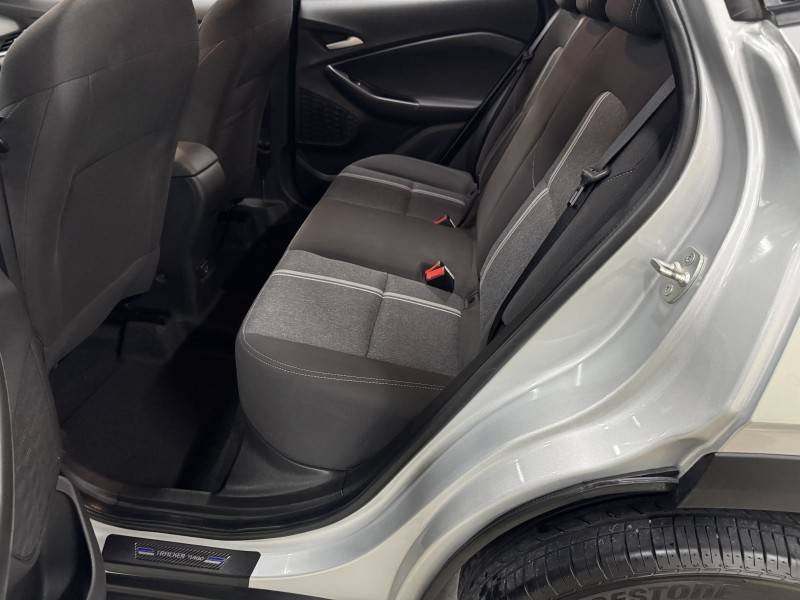 CHEVROLET - TRACKER - 2023/2023 - Prata - R$ 105.900,00